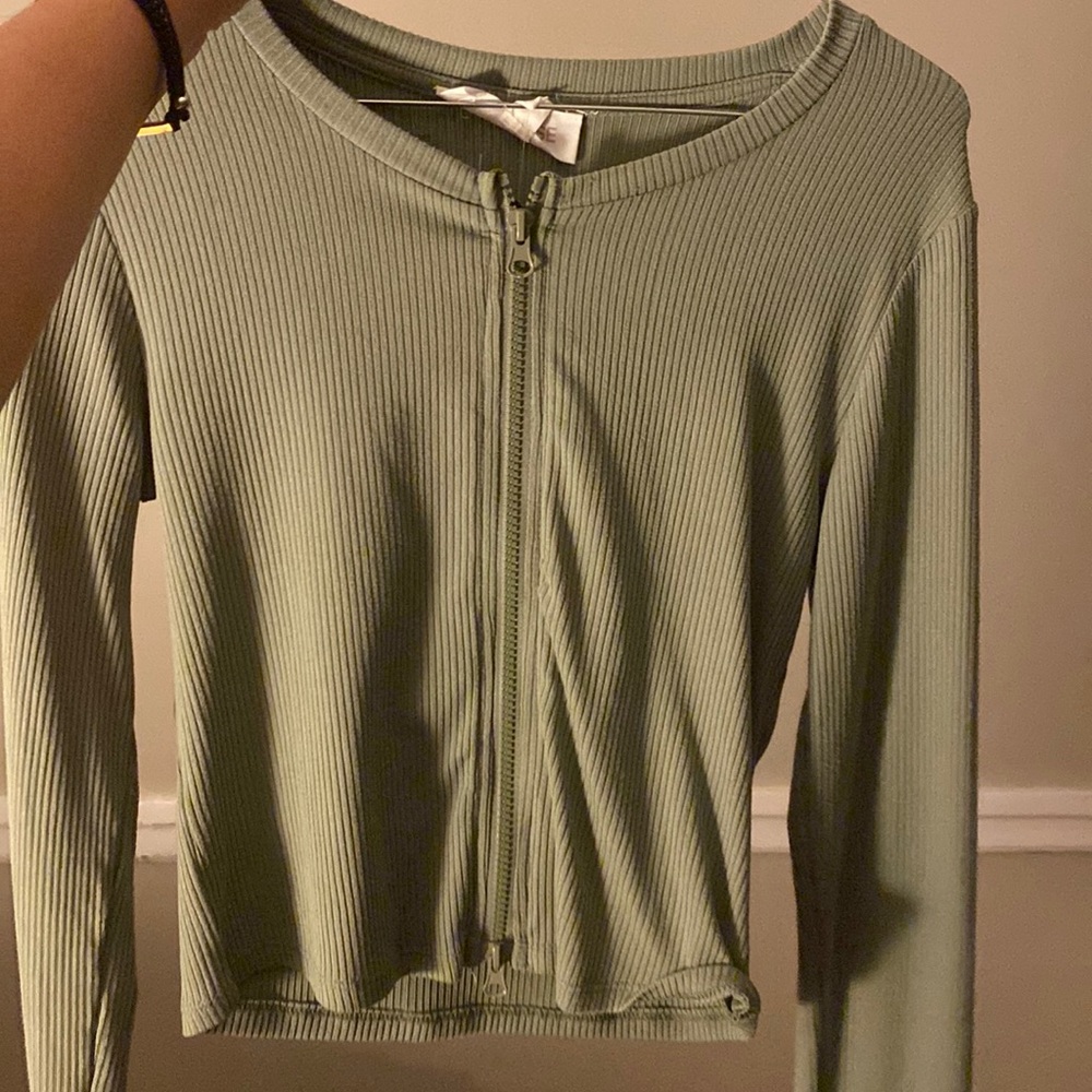 Cute sage green top